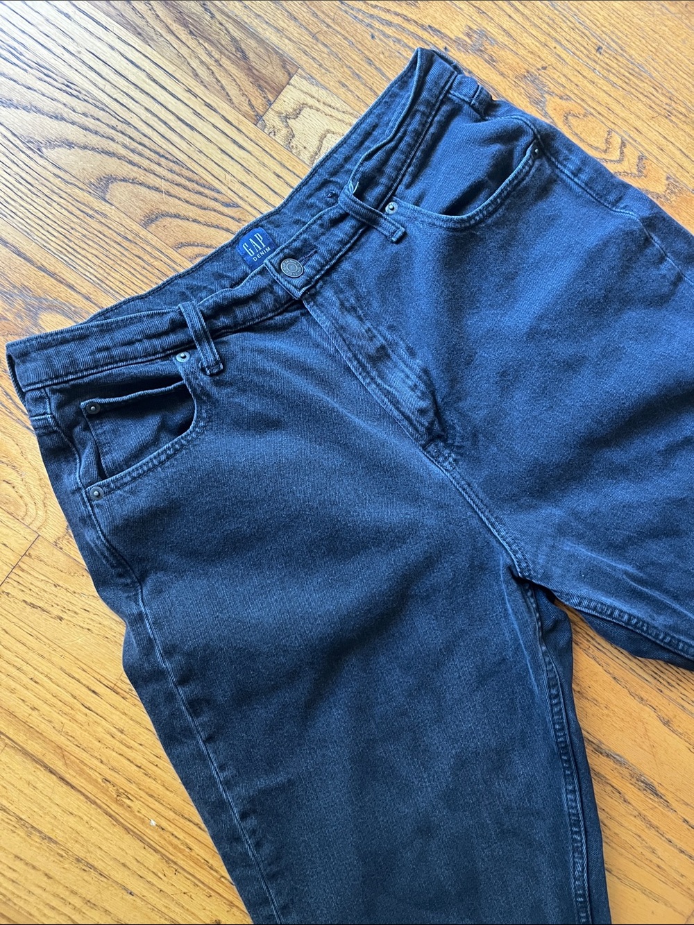GAP Mom Jeans Dark Wash Straight Jeans - washed black